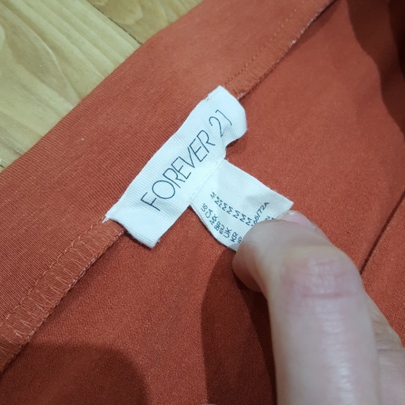 Forever 21 Midi Pencil Skirt - Picture 2 of 3